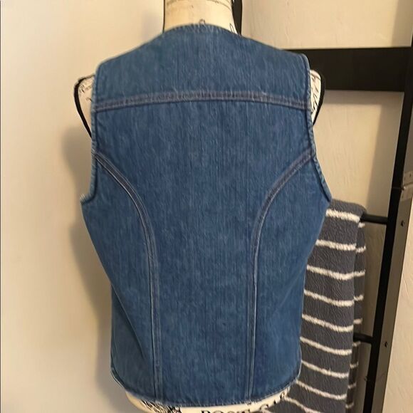 Vintage Wrangler Distressed Denim Sleeveless Button Closure Sherpa  Lining Vest - Picture 6 of 12